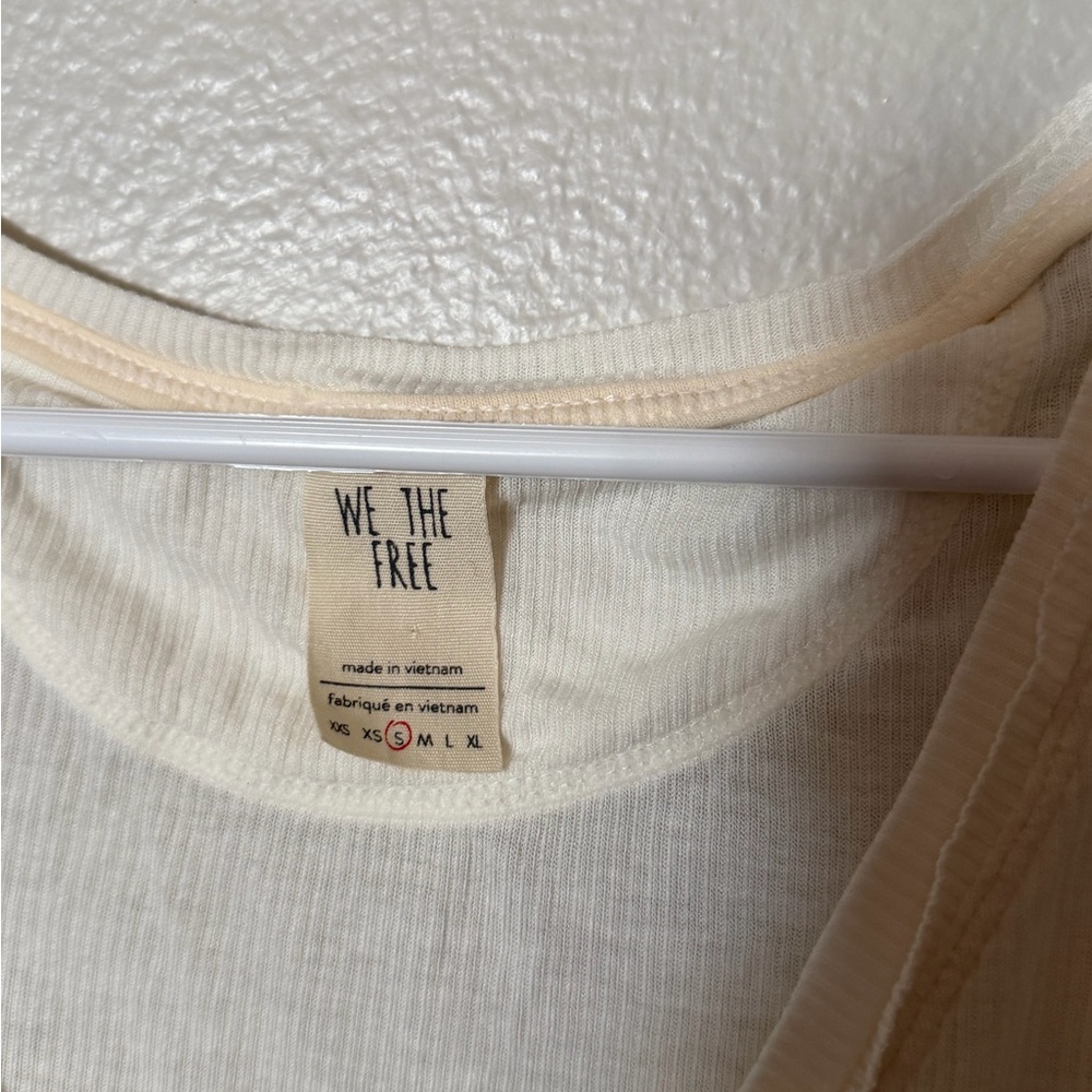 We The Free White Golden Gate Tee V-neck Women’s Small minimalist - Picture 4 of 6